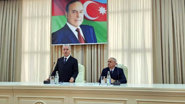 Qusarın yeni icra başçısı kollektivə TƏQDİM OLUNDU