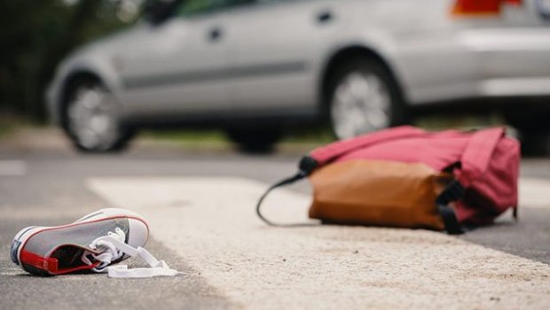 Ağcabədidə avtomobil 8 yaşlı uşağı vuraraq ÖLDÜRDÜ