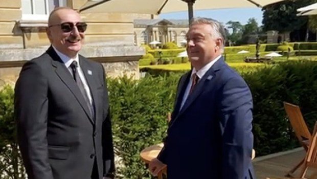 İlham Əliyev Viktor Orbanla söhbət etdi - FOTO/VİDEO