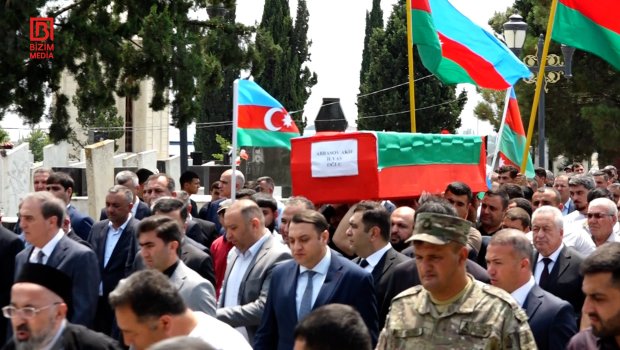 Birinci Qarabağ müharibəsinin şəhidi Akif Abbasov Gəncədə dəfn olundu - FOTO