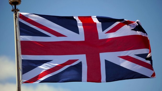 Britaniya səfirliyindən İlham Əliyevə: Hər şeyin təzəsi, dostun köhnəsi - FOTO