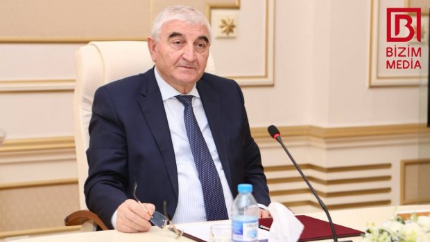 Məzahir Pənahov: “Qadınların ictimai-siyasi həyatda rolu kişilərdən daha çoxdur” - FOTO