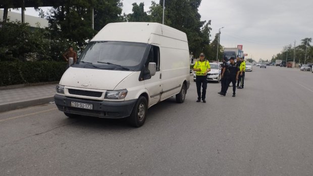 Kürdəmirdə vəzifəli şəxsi avtomobil vuraraq öldürdü - FOTO