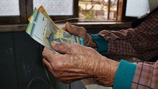 Azərbaycanda yaşı 100-dən çox olan neçə pensiyaçı var? &ndash; FOTO