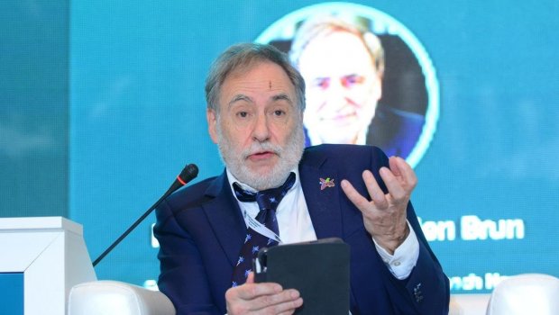 LGBT rəzilliyi, Azərbaycana qarşı qərəz... – Fransalı jurnalist rəsmi Parisi ifşa etdi – MÜSAHİBƏ