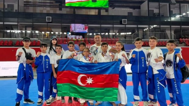 Kareteçilərimiz beynəlxalq turnirdə 12 medal qazandı - FOTO