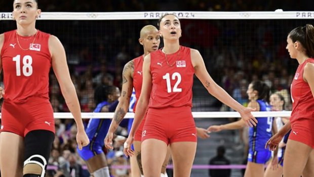 Türkiyənin qadın voleybolçuları yarımfinalda uduzdu