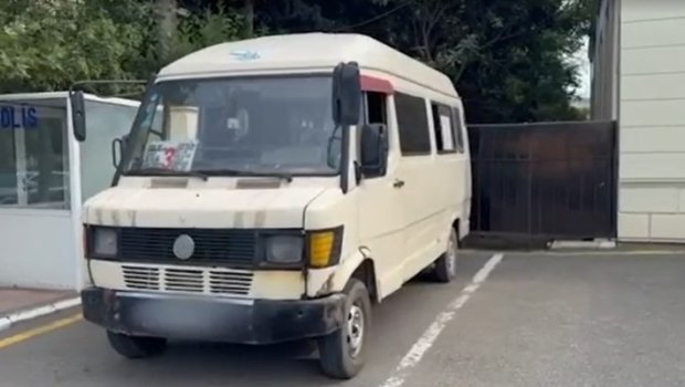 Narkotikin təsiri altında mikroavtobus sürən şəxs həbs edildi &ndash; FOTO/VİDEO 