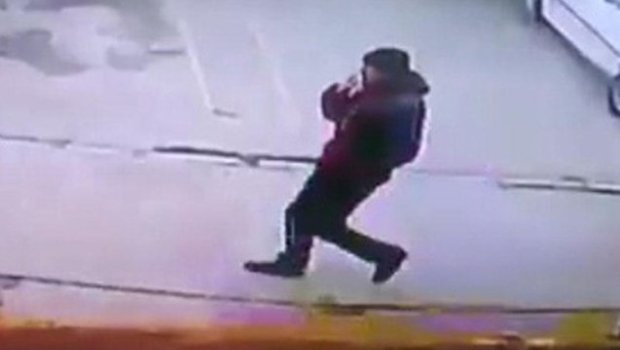 Bakıda qadınlara sataşan manyak HƏBS OLUNDU &ndash; &ldquo;Böyrəyimdə problem olduğuna görə etmişəm&rdquo;