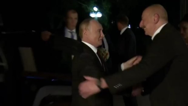 İlham Əliyev Vladimir Putini belə qarşıladı - ANBAAN VİDEO