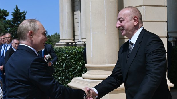 Putinin rəsmi qarşılanma mərasimi keçirildi &ndash; FOTO/VİDEO