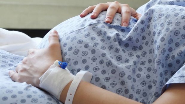 Qubada hamilə qadının ölümü ilə bağlı RƏSMİ AÇIQLAMA: Anesteziyadan şok olub