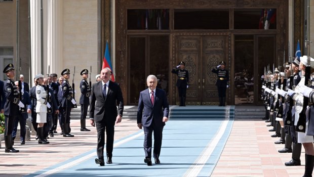 İlham Əliyevin Daşkənddə rəsmi qarşılanma mərasimi &ndash; FOTO/VİDEO