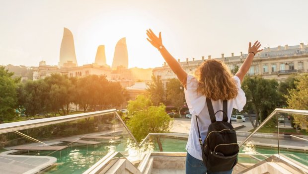 Ölkəmizə səfər edən turistlərin sayında KƏSKİN ARTIM