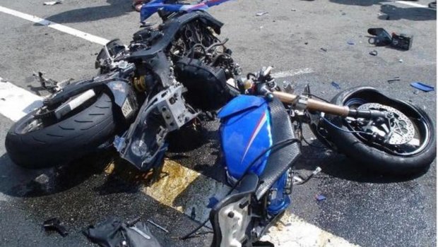 Bakıda yeniyetməni motosiklet vurdu