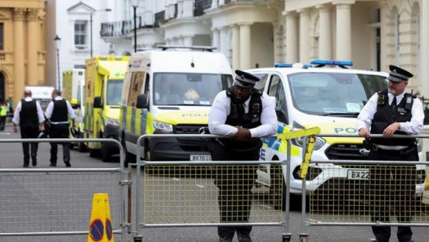 Londonda karnavalda insident: 8 nəfər bıçaqlanıb, 3-nün vəziyyəti ağırdır