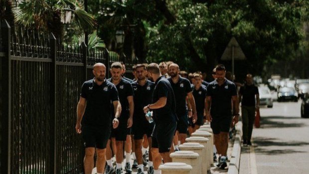 “Dinamo”nun futbolçuları Bakını gəzdilər - FOTO
