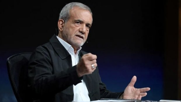 İran prezidenti naziri tənqid etdi: “Universitetdən qovulan professor və tələbələri geri qaytarın” - VİDEO
