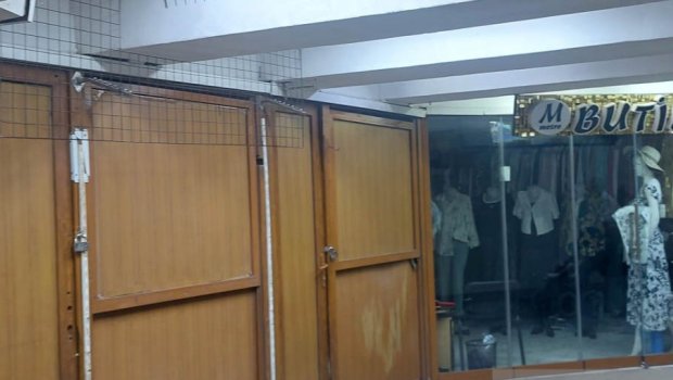 20 Yanvar metrostansiyasının yeraltı keçidlərində mağazalar fəaliyyətini dayandırdı &ndash; FOTO/VİDEO