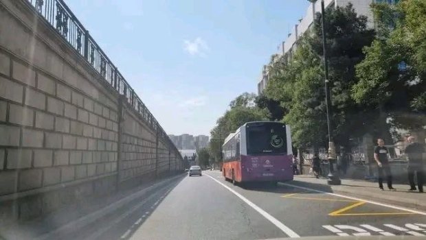 "20 Yanvar" metrostansiyasının ərazisi taksilərdən təmizləndi &ndash; FOTO 
