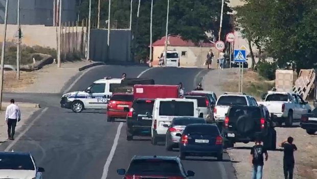 Paytaxtdakı yanğına görə bu yol bağlandı - FOTO