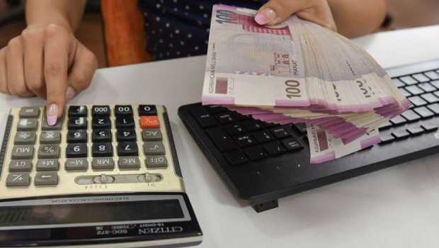 Azərbaycan manatının dövretmə sürəti ARTDI