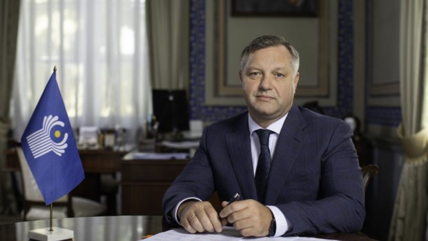 &ldquo;Bir çox ölkələrdə seçki öncəsi hökm sürən qara piar Azərbaycanda yoxdur&rdquo; - Dmitri Kobitski