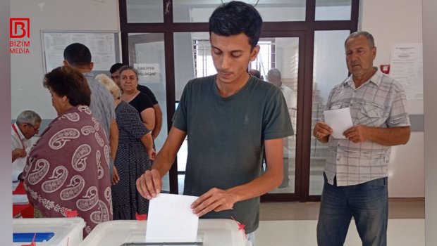 Salyan-Biləsuvar-Neftçala Seçki Dairəsinin 37 saylı məntəqəsində seçici FƏALLIĞI &ndash; FOTO