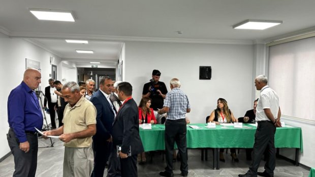 Laçın sakinləri doğma yurdlarında səs verirlər - FOTO