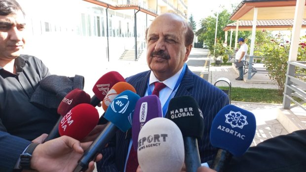Britaniyalı deputat: &ldquo;Vətəndaşlar azad şəkildə seçkilərdə iştirak edirlər&rdquo;