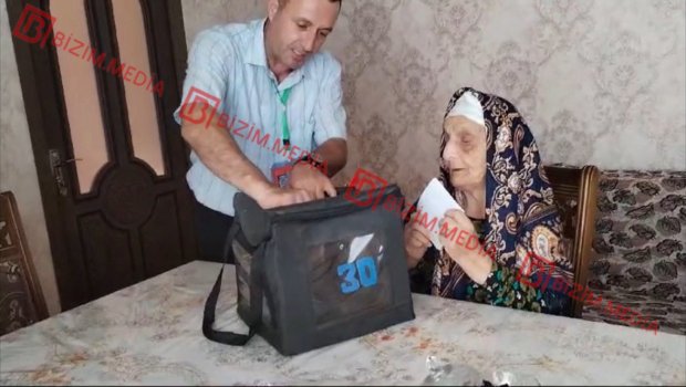 Şimal bölgəsinin ən yaşlı sakini belə səs verdi &ndash; VİDEO