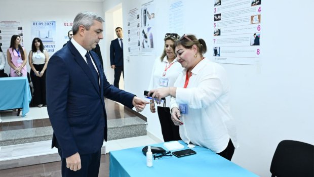 Prezident Administrasiyasının rəhbəri Samir Nuriyev səs verdi
