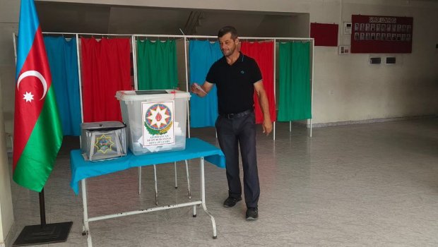58 saylı Xaçmaz kənd seçki dairəsində səsvermə davam edir &ndash; FOTO 