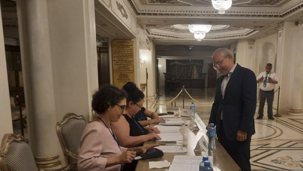 Mikayıl Cabbarov səs verdi &ndash; FOTO 