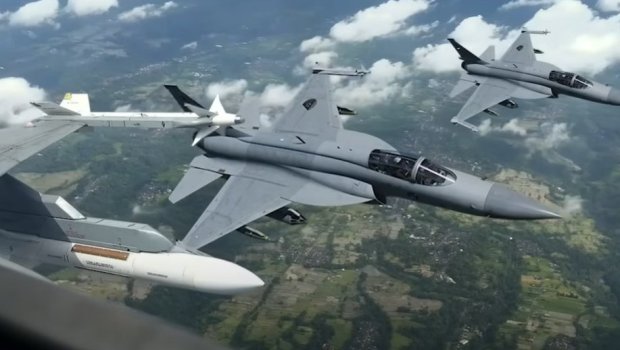 Azərbaycanın sifariş etdiyi JF-17C qırıcıları Türkiyə istehsalı silahlarla TƏCHİZ EDİLƏCƏK