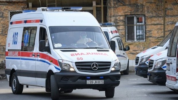 Direktorla müəllim arasında DAVA - Təcili yardım çağırıldı