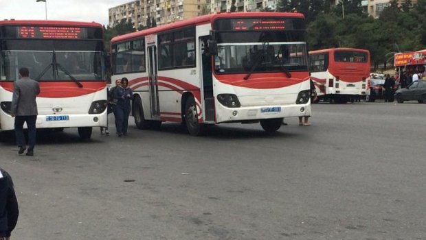 Marşrut avtobusu piyadanı vurub öldürdü