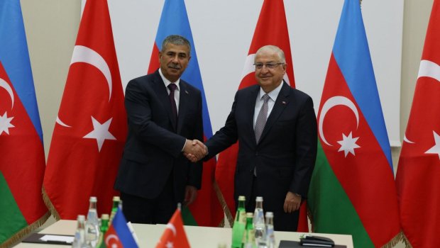 Zakir Həsənov Gürcüstanda türkiyəli həmkarı ilə görüşdü - FOTO