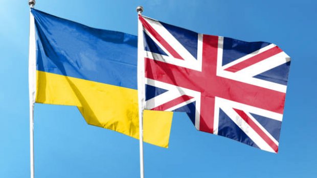 Britaniya Ukraynaya 780 milyon dollarlıq yardım AYIRIR