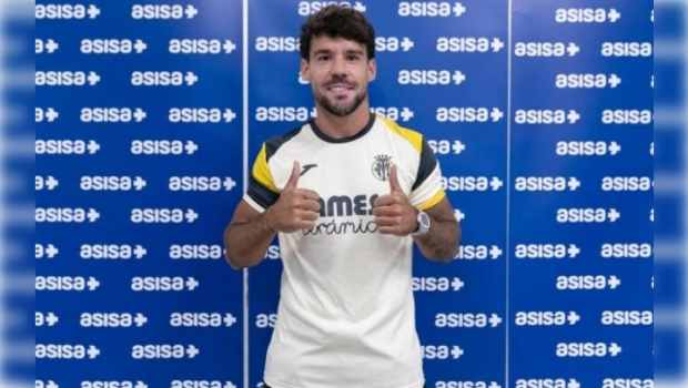 PSJ-nin futbolçusu "Vilyarreal"a KEÇDİ