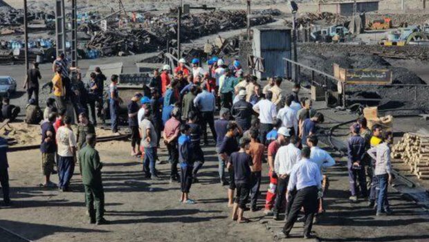 İranda kömür mədənindəki partlayışda ölənlərin sayı 50 nəfəri ötdü