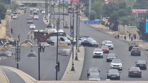 8 Noyabr prospektində məhdudiyyət qismən aradan qaldırıldı - FOTO