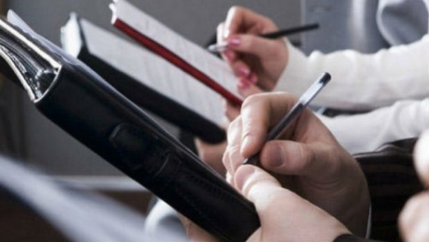 Dövlət orqanlarında 36 vakant vəzifə daxili müsahibəyə çıxarılıb