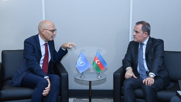 Ceyhun Bayramov BMT-nin Ali Komissarı ilə əməkdaşlığın gündəliyini müzakirə edib - FOTO