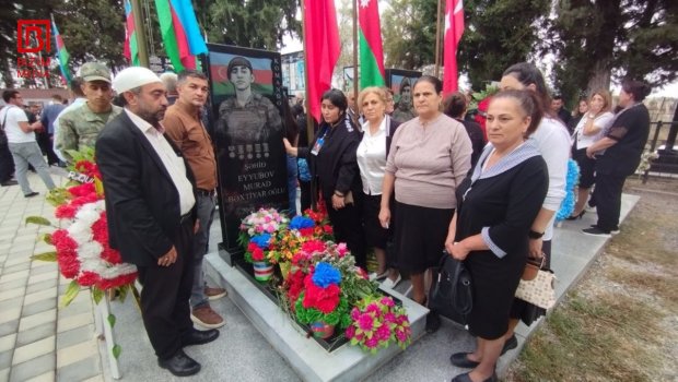 Kürdəmirdə şəhidlərimizin xatirəsi yad olundu &ndash; FOTO 