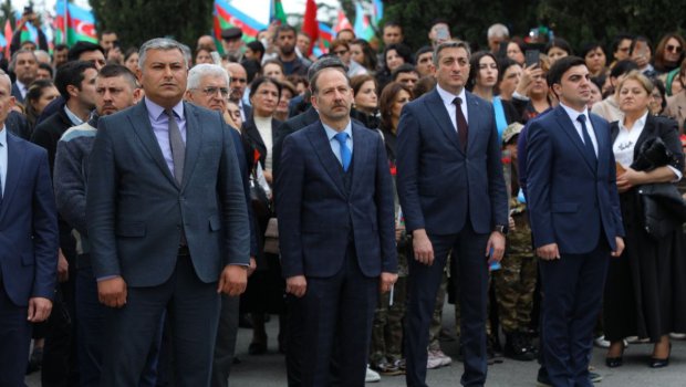 Gəncədə Anım Günü ilə əlaqədar olaraq ümumşəhər tədbiri keçirilib - FOTO