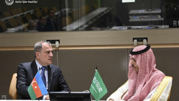 Ceyhun Bayramov səudiyyəli həmkarını Ermənistanla normallaşma prosesi barədə məlumatlandırdı - FOTO