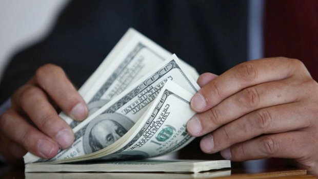 Bakıda 2 min dollarlıq DƏLƏDUZLUQ