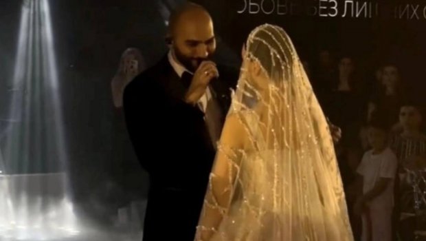 "HammAli & Navai"nin repçisi toy etdi: Aleksandr Qromovun seçimi kim oldu? - FOTO