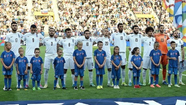 Fernandu Santuş milli komandanın heyətini AÇIQLADI